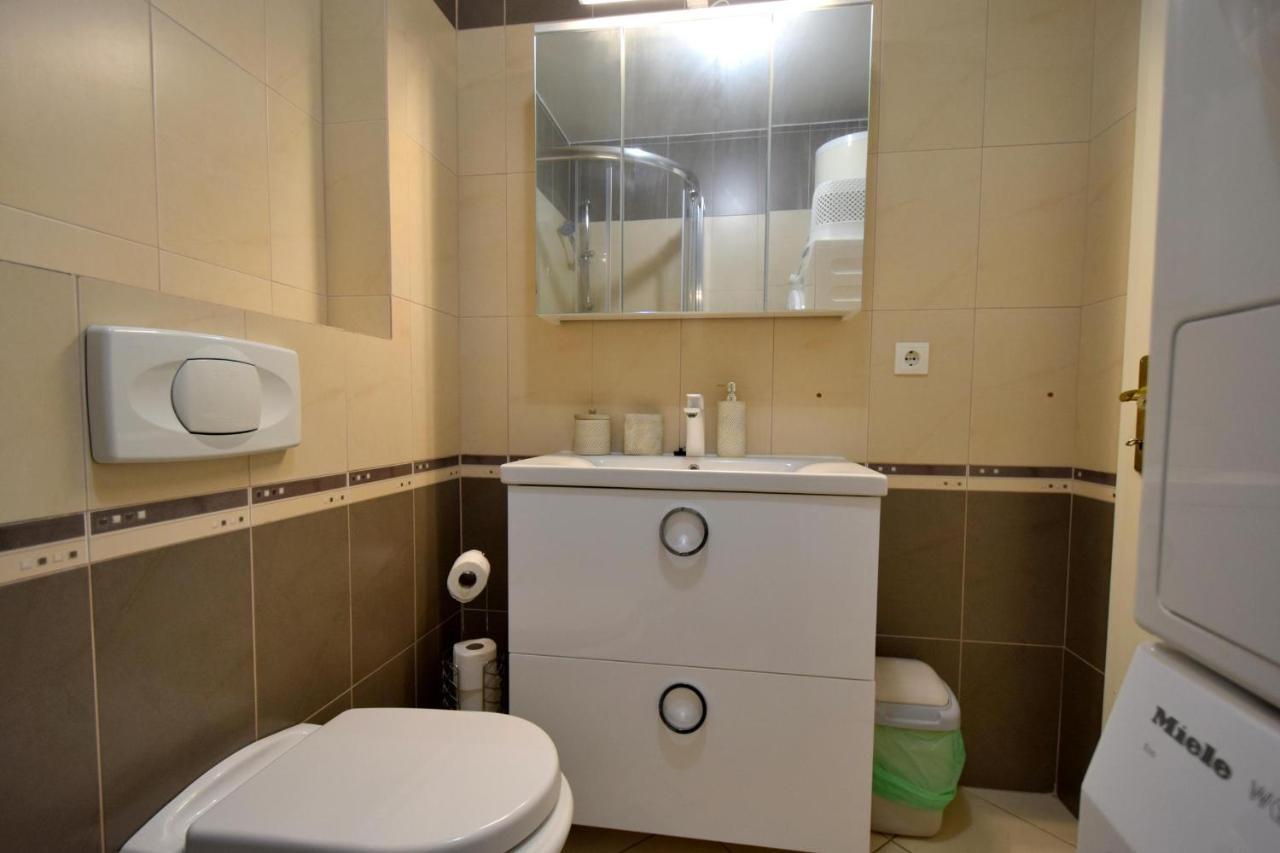 Apartment Lucy Малинска Екстериор снимка